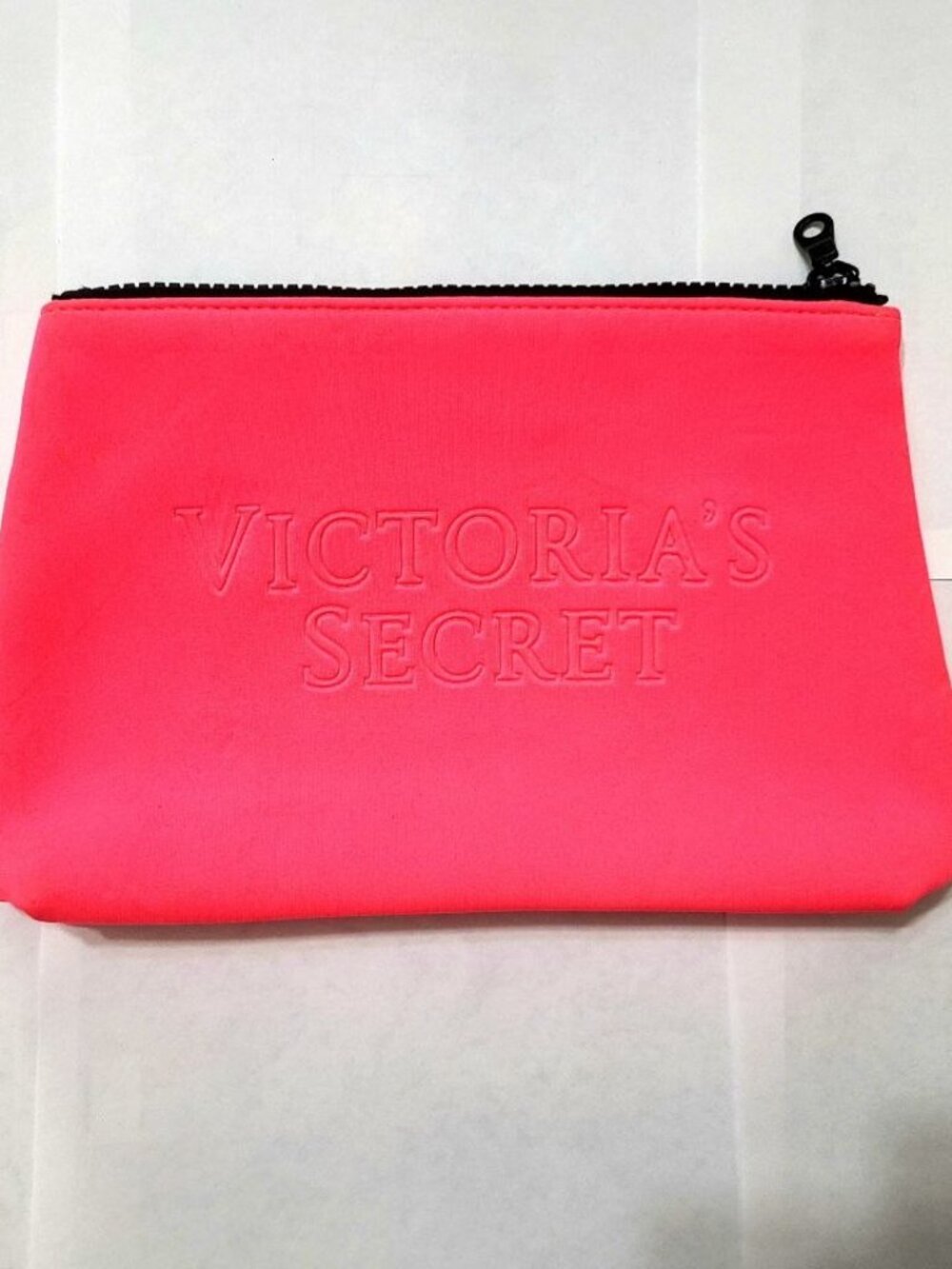 Victoria’s Secret Pink Zip Pouch